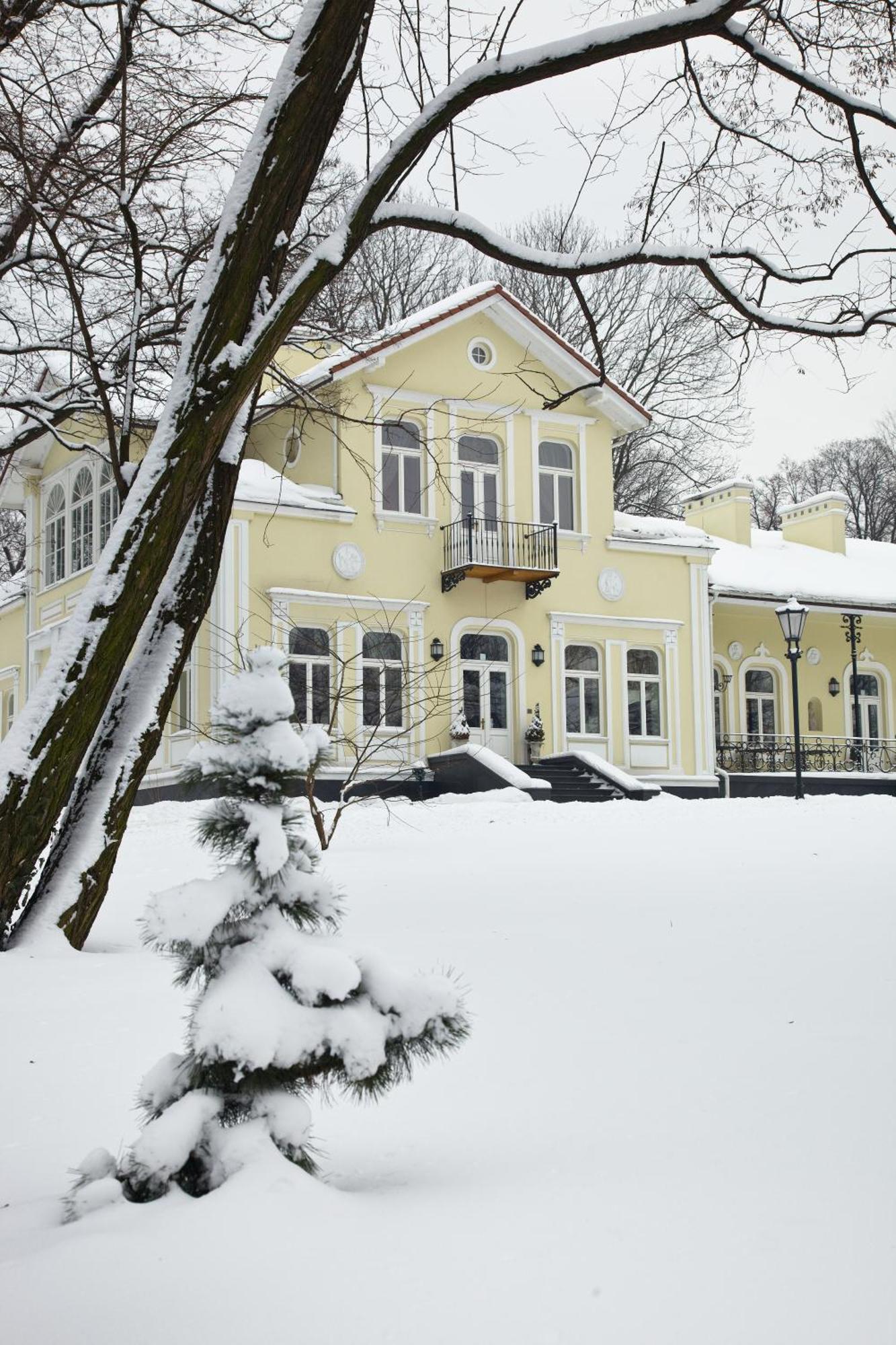 Dwór na Wolicy Dębica Exterior foto