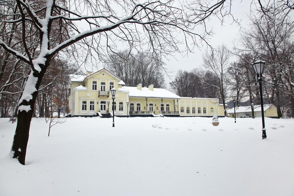 Dwór na Wolicy Dębica Exterior foto